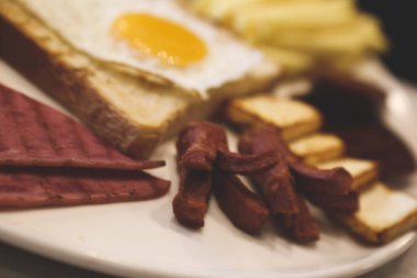 zengin ve leziz Türk Kahvaltı