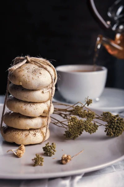 Koyu çikolata parçaları ile tanımlama