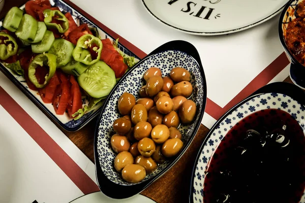 zengin ve leziz Türk Kahvaltı