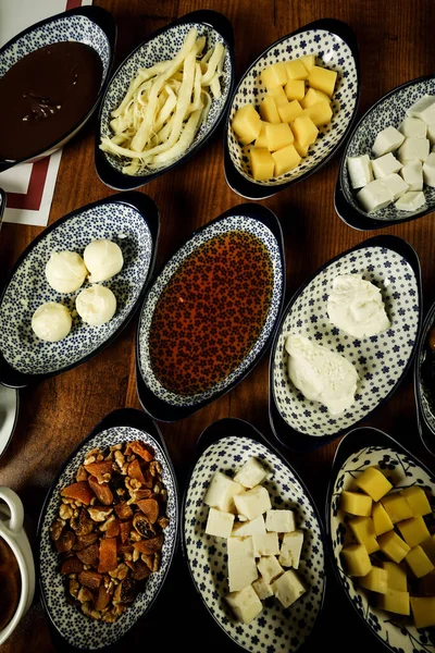 zengin ve leziz Türk Kahvaltı