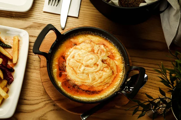 zengin ve leziz Türk Kahvaltı