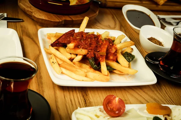 zengin ve leziz Türk Kahvaltı