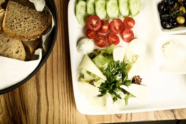 zengin ve leziz Türk Kahvaltı