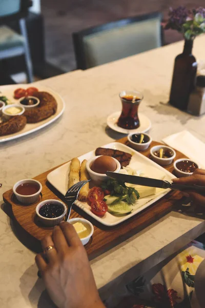 zengin ve leziz Türk Kahvaltı