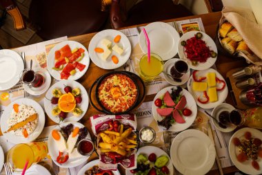 zengin ve leziz Türk Kahvaltı