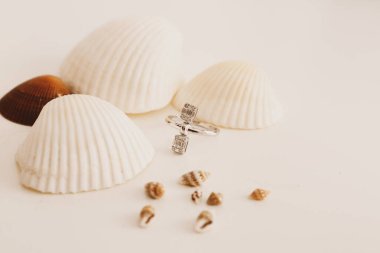 Elmas Mücevherler ve Moda Mücevherleri