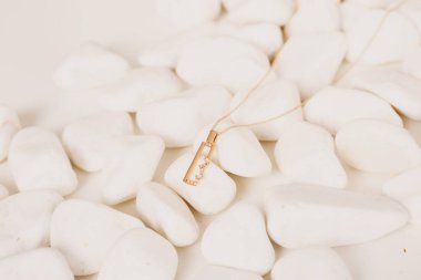 Elmas Mücevherler ve Moda Mücevherleri