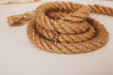 Elmas Mücevherler ve Moda Mücevherleri