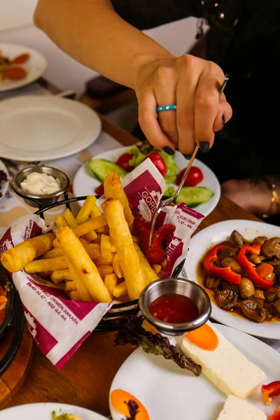 zengin ve leziz Türk Kahvaltı