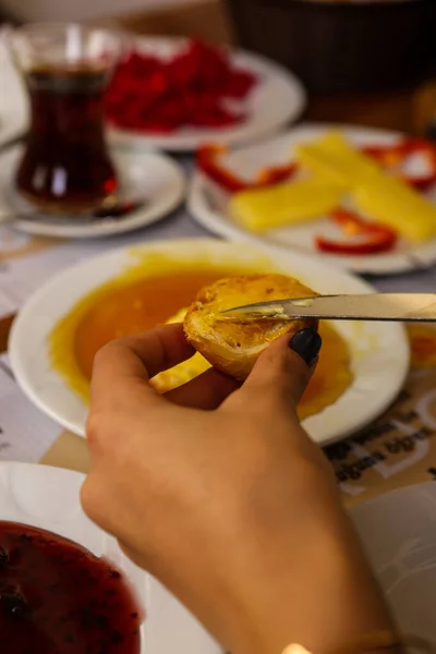 Reichhaltiges Und Köstliches Türkisches Frühstück — Stockfoto