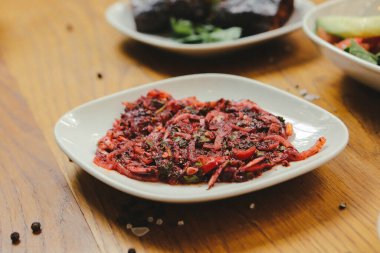 Geleneksel Türk ve Yunan yemek meze masası