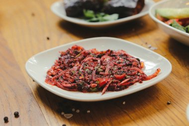 Geleneksel Türk ve Yunan yemek meze masası