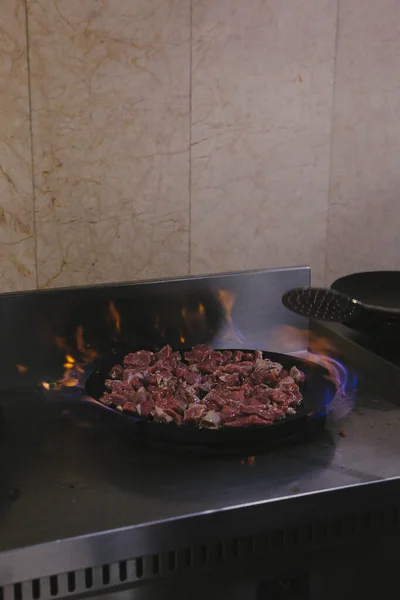 Carne Saute Turco Sote Com Torta Cabelo Carne Sac Tava — Fotografia de Stock