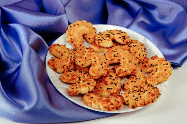 Koyu çikolata parçaları ile tanımlama