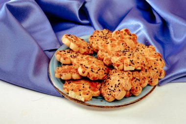 Koyu çikolata parçaları ile tanımlama