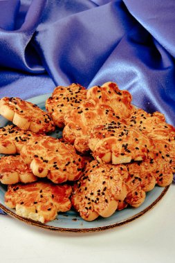 Koyu çikolata parçaları ile tanımlama