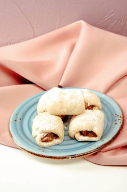 Koyu çikolata parçaları ile tanımlama