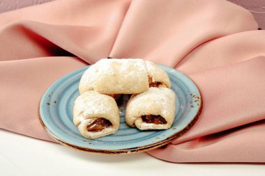 Koyu çikolata parçaları ile tanımlama