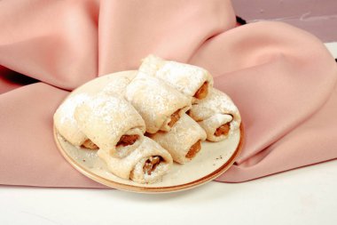 Koyu çikolata parçaları ile tanımlama