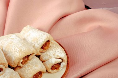 Koyu çikolata parçaları ile tanımlama