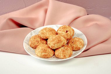 Koyu çikolata parçaları ile tanımlama