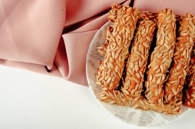 Koyu çikolata parçaları ile tanımlama 