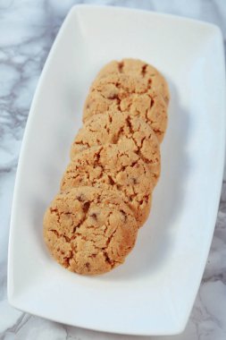 Koyu çikolata parçaları ile tanımlama 