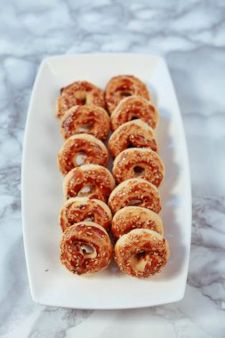 Koyu çikolata parçaları ile tanımlama 