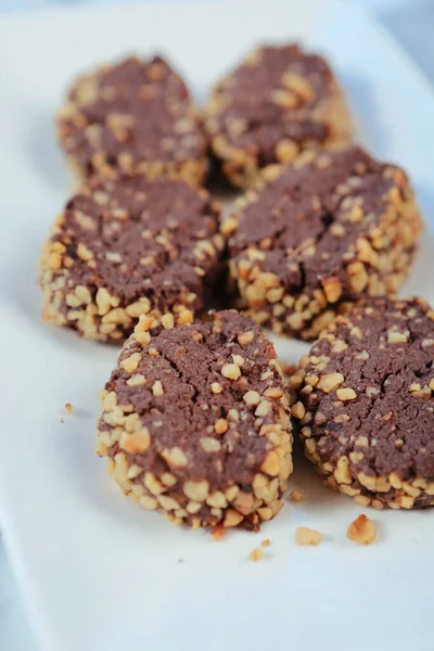 Koyu çikolata parçaları ile tanımlama 