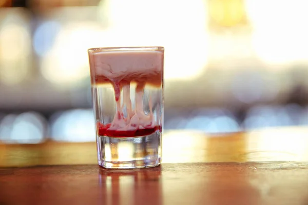 Bebida Cóctel Alcohol Mesa Restaurante —  Fotos de Stock