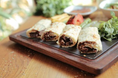 Türk ve Arap Geleneksel Ramazan Kebabı