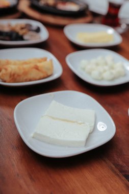 zengin ve leziz Türk Kahvaltı