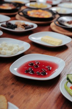 zengin ve leziz Türk Kahvaltı