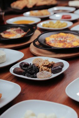 zengin ve leziz Türk Kahvaltı