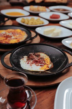 zengin ve leziz Türk Kahvaltı