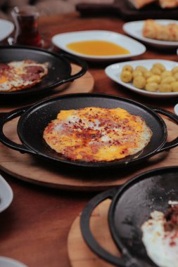 zengin ve leziz Türk Kahvaltı