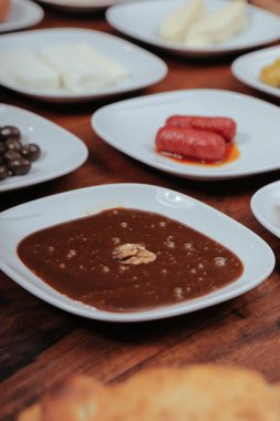 zengin ve leziz Türk Kahvaltı