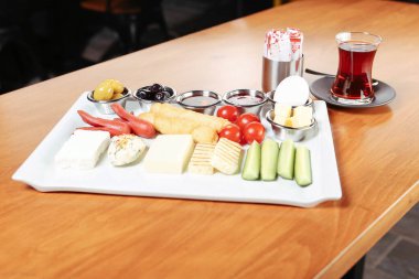 zengin ve leziz Türk Kahvaltı