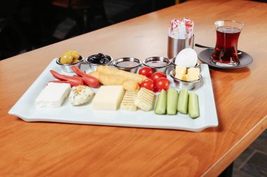 zengin ve leziz Türk Kahvaltı