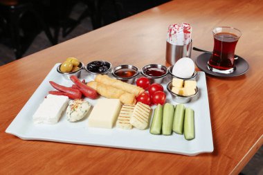 zengin ve leziz Türk Kahvaltı