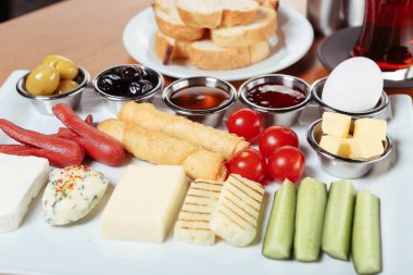 zengin ve leziz Türk Kahvaltı