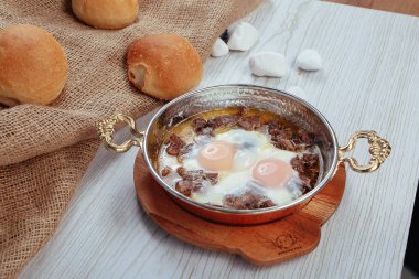 zengin ve leziz Türk Kahvaltı