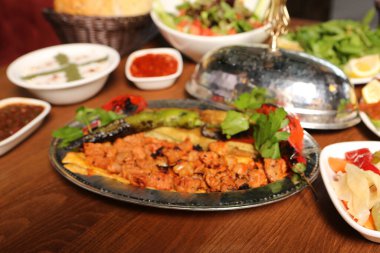 Türk ve Arap Geleneksel Ramazan Kebabı