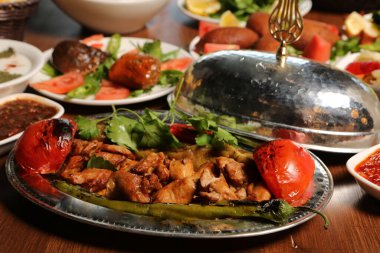 Türk ve Arap Geleneksel Ramazan Kebabı
