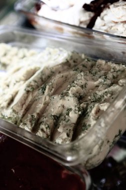 Geleneksel Türk ve Yunan yemek meze masası