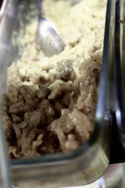 Geleneksel Türk ve Yunan yemek meze masası