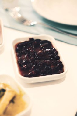 Geleneksel Türk ve Yunan yemek meze masası