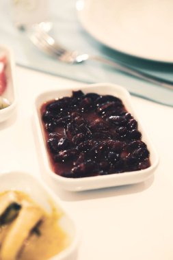 Geleneksel Türk ve Yunan yemek meze masası