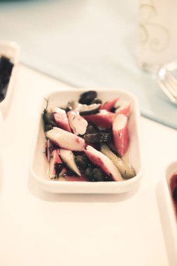 Geleneksel Türk ve Yunan yemek meze masası