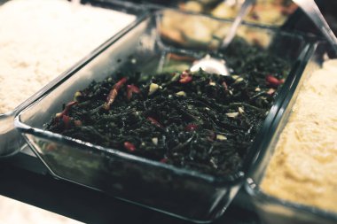 Geleneksel Türk ve Yunan yemek meze masası